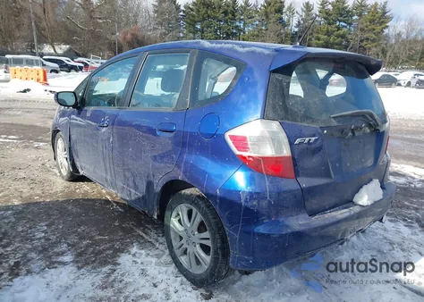 2010 Honda Fit Sport z USA, uszkodzony, nr VIN JHMGE8H48AS021818